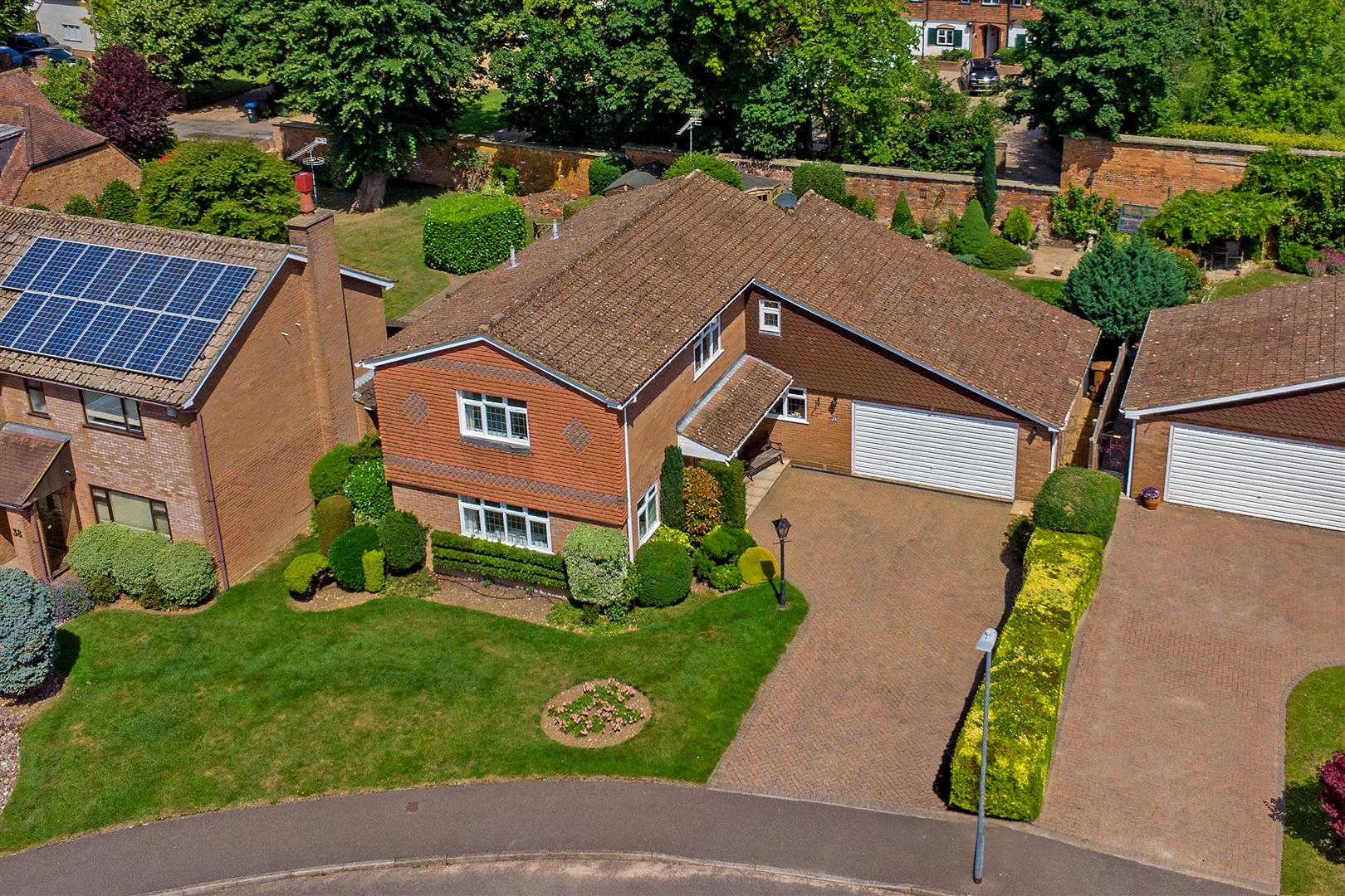 Beech Way, Wheathampstead, St. Albans - photo 29